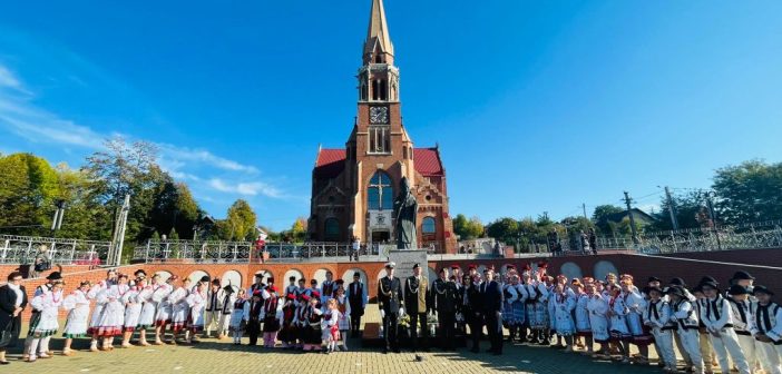 Celebrarea a 230 de ani  de la venirea polonezilor la Cacica